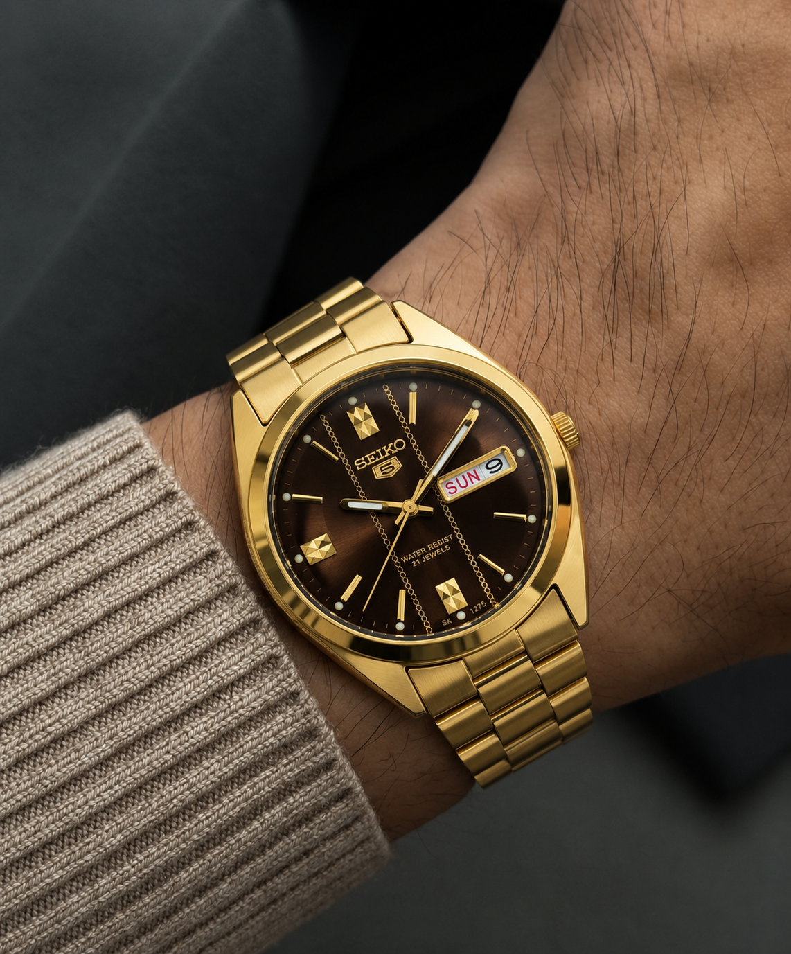 SEIKO 5 - Day Date Watch