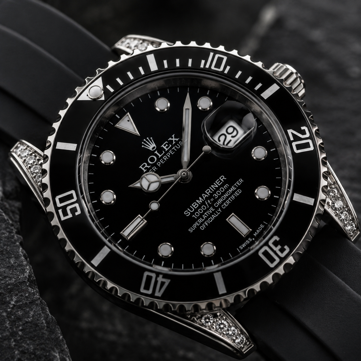 RLX - Submariner Diamond Case Watch